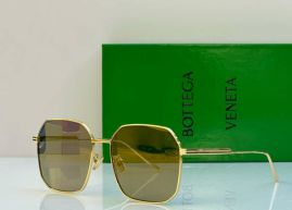 Picture of Bottega Veneta Sunglasses _SKUfw55533304fw